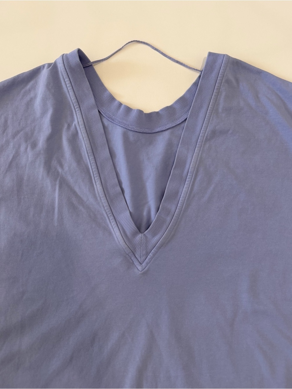 Free People Movement Blue Short Sleeve Crewneck Tee Pockets Size Medium - Picture 10 of 11